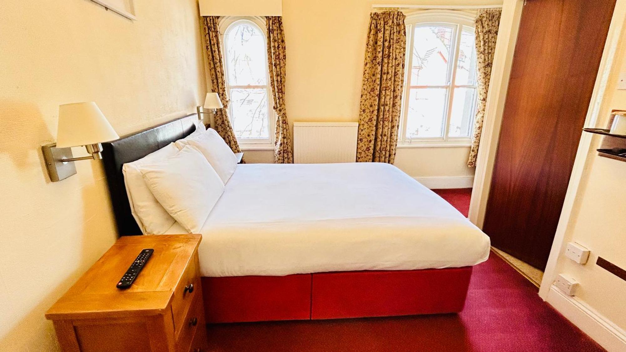 The Columbia Hotel Wellingborough Εξωτερικό φωτογραφία