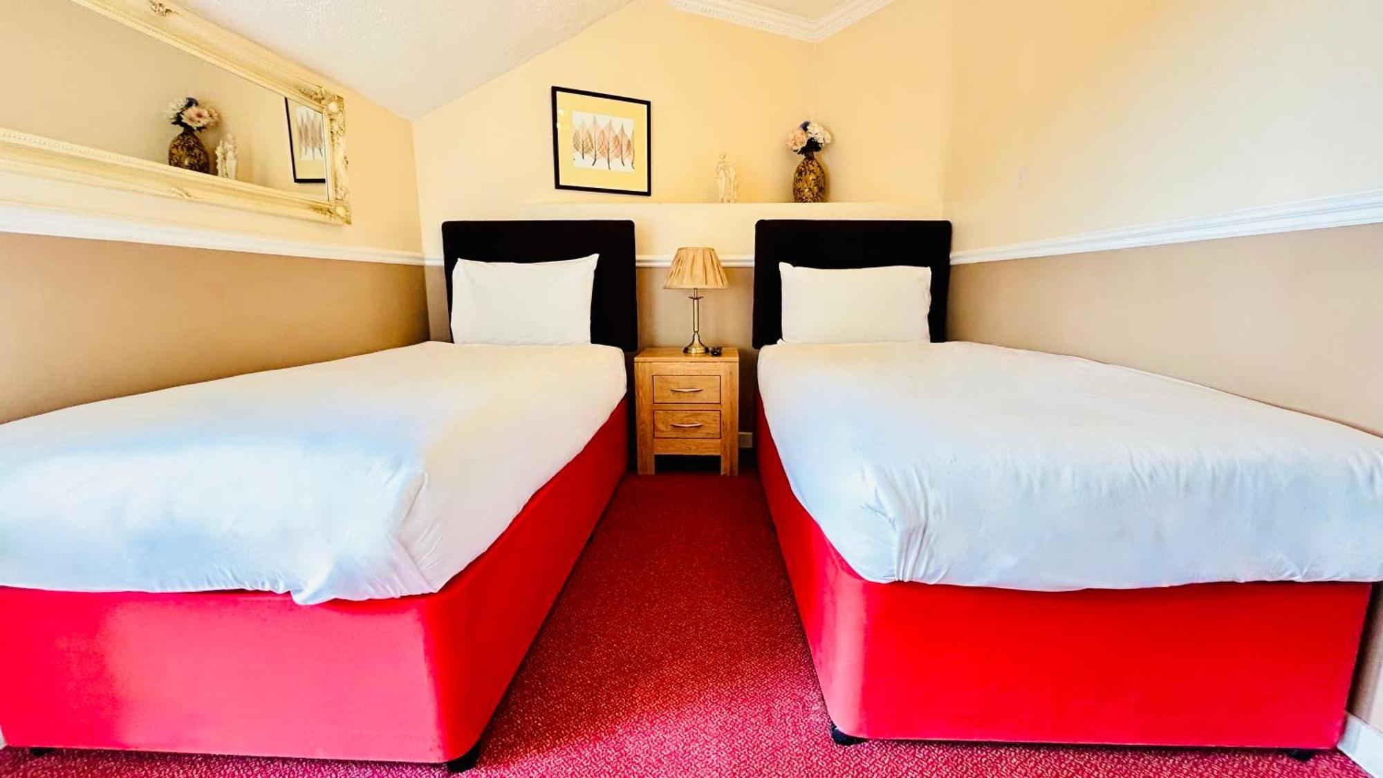 The Columbia Hotel Wellingborough Εξωτερικό φωτογραφία