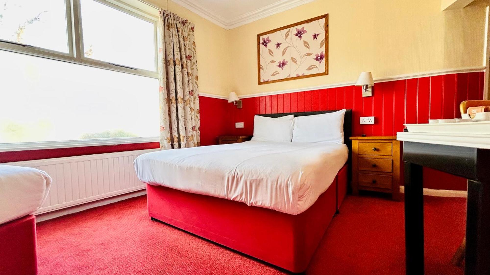 The Columbia Hotel Wellingborough Εξωτερικό φωτογραφία