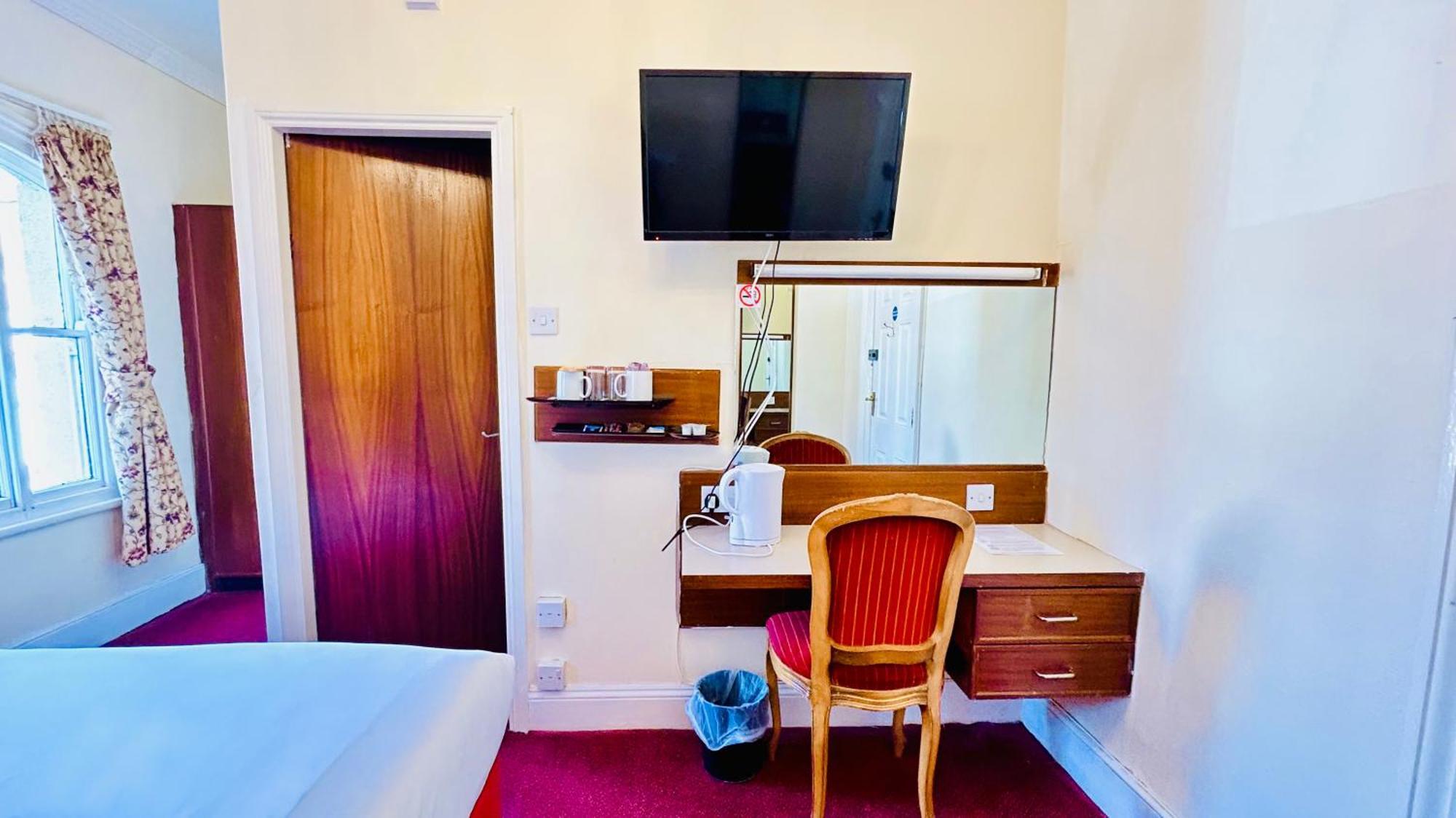 The Columbia Hotel Wellingborough Εξωτερικό φωτογραφία