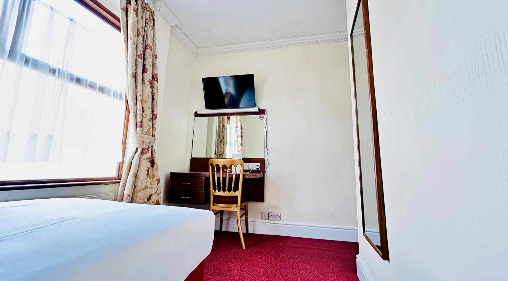 The Columbia Hotel Wellingborough Εξωτερικό φωτογραφία