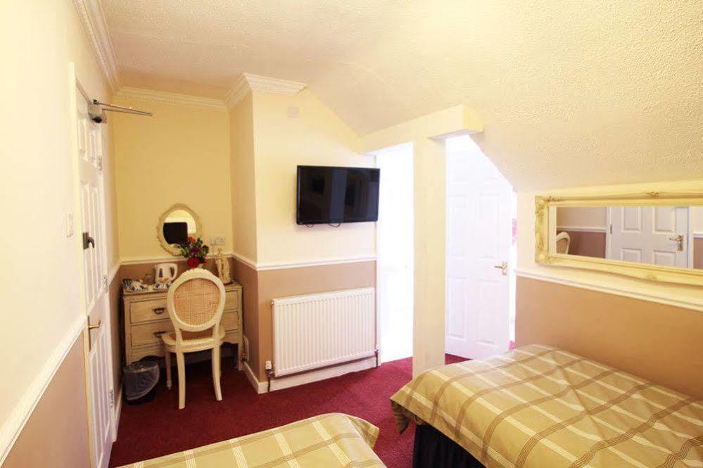 The Columbia Hotel Wellingborough Εξωτερικό φωτογραφία